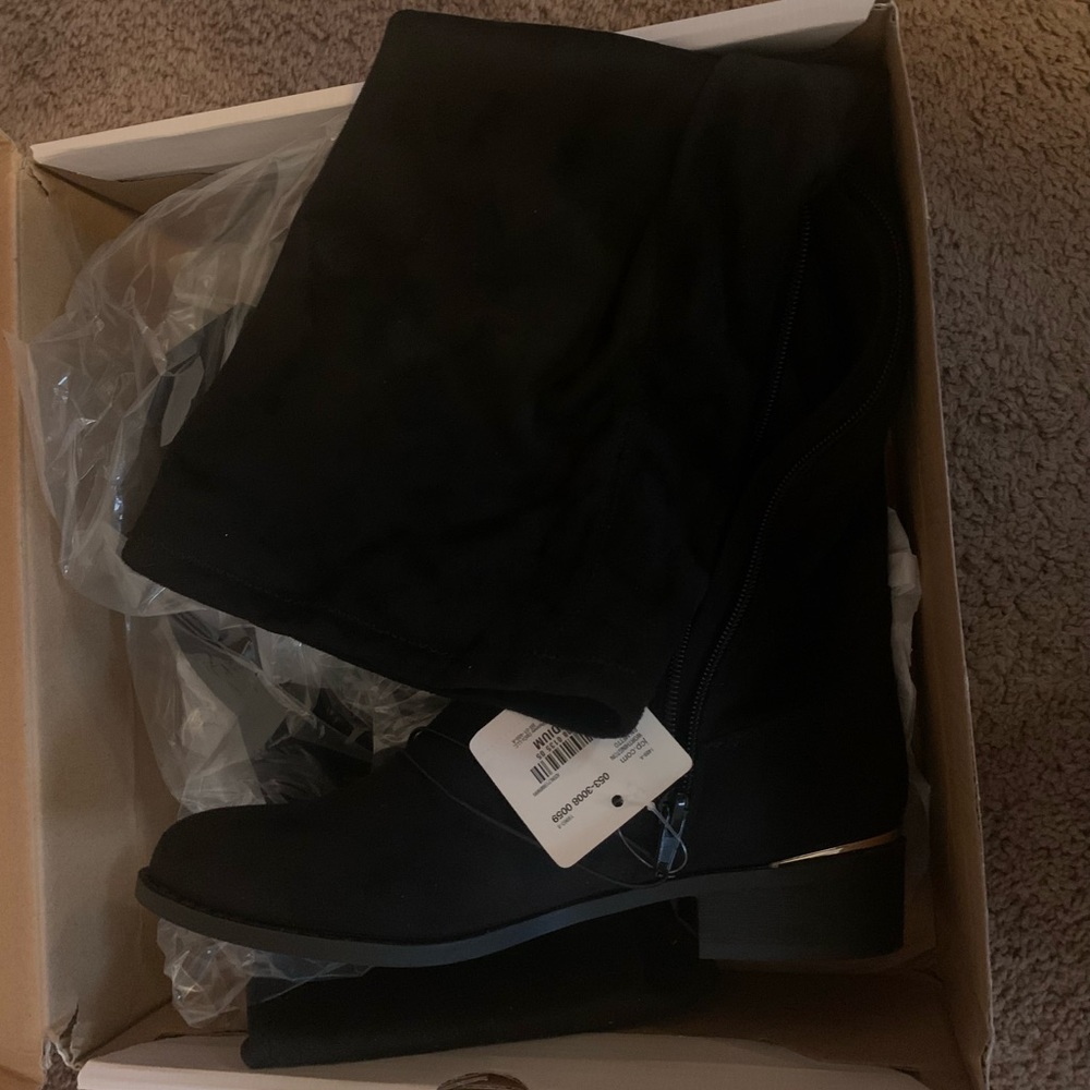 Black knee high boots